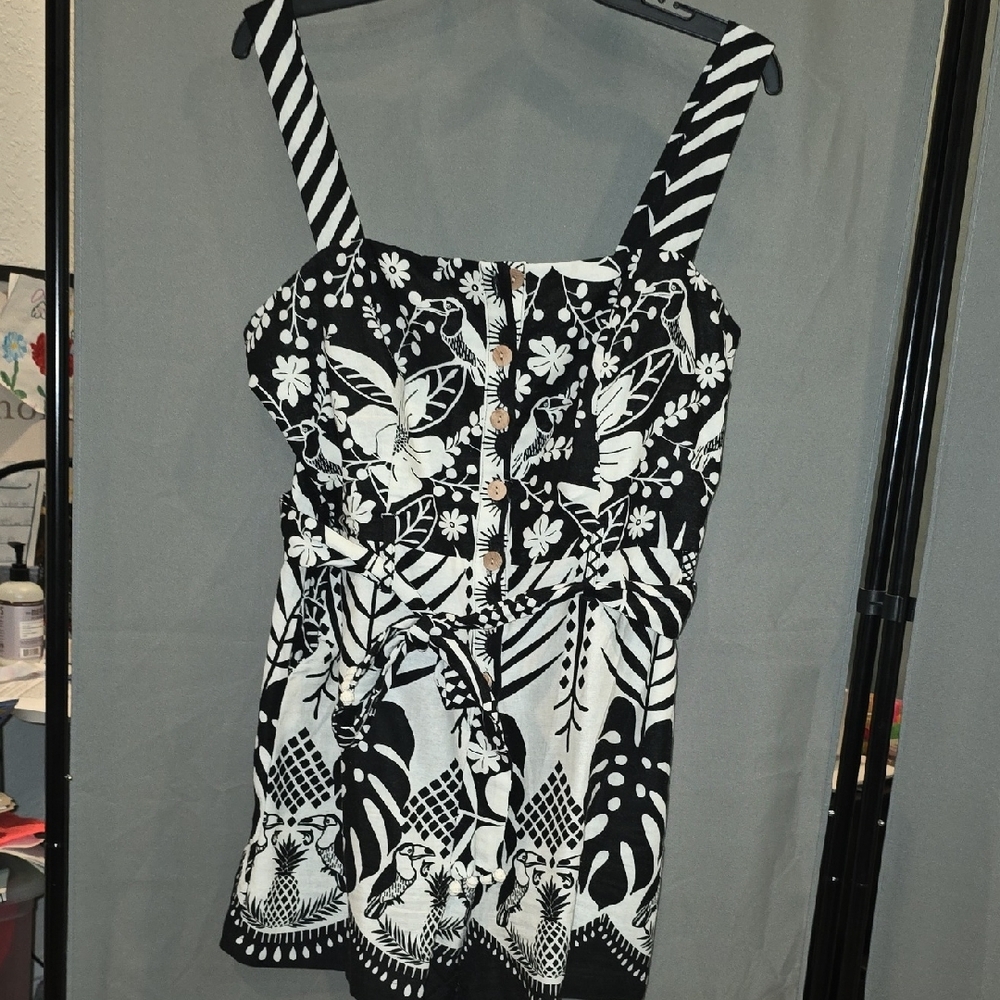 Rachel Zoe Black and White Fitted Buttoned Romper